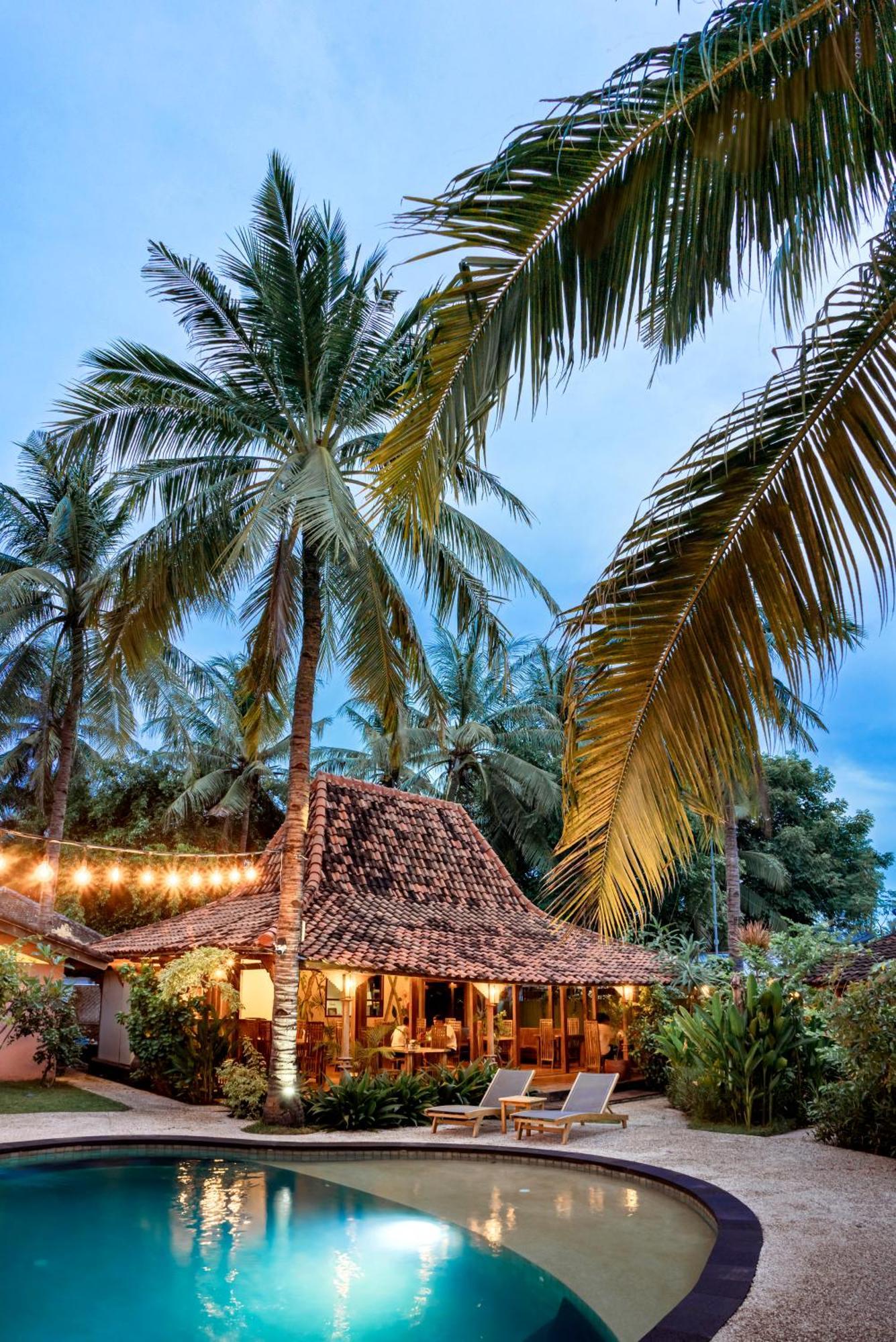 Coconut Garden Resort Джили Трауанган Екстериор снимка