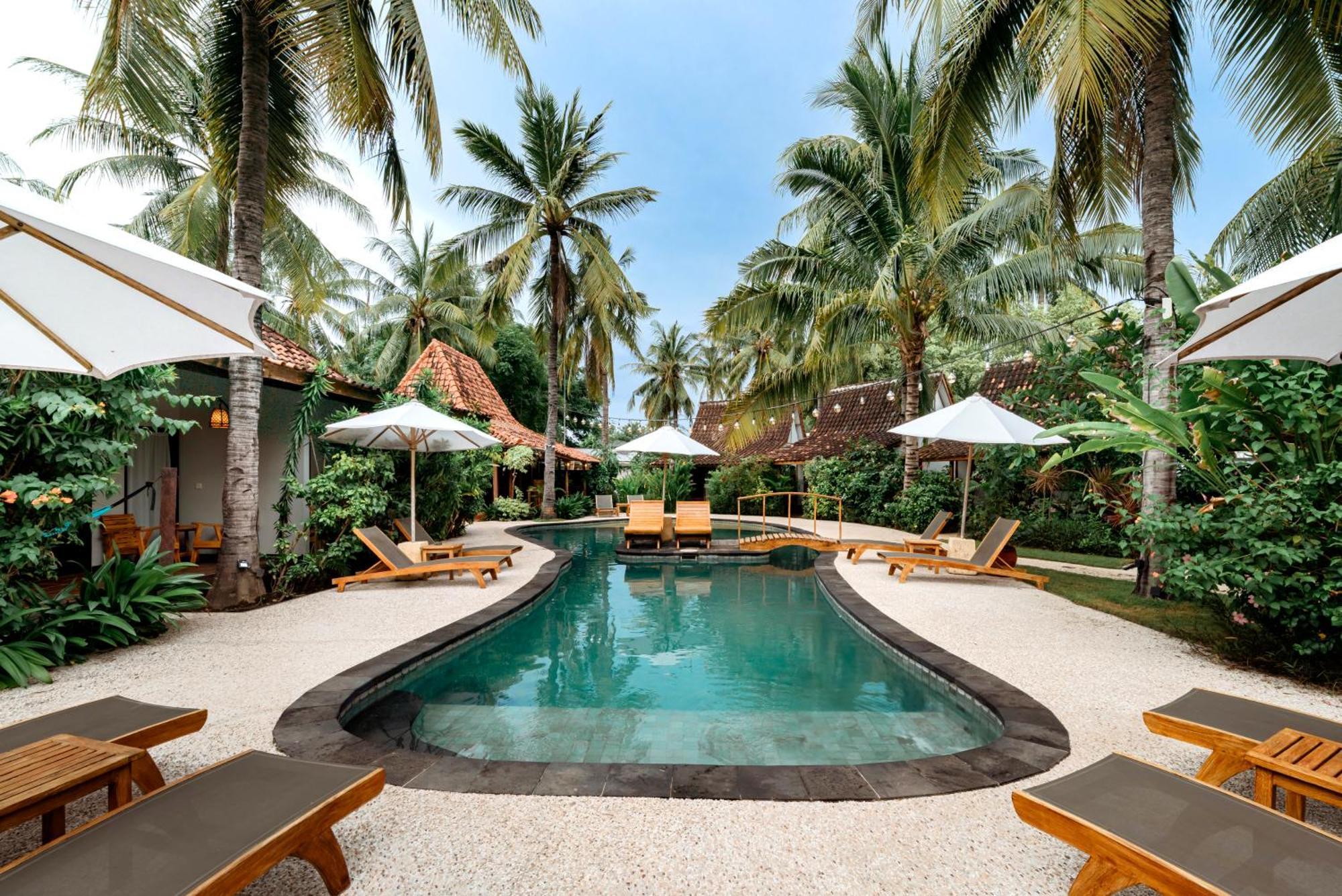 Coconut Garden Resort Джили Трауанган Екстериор снимка