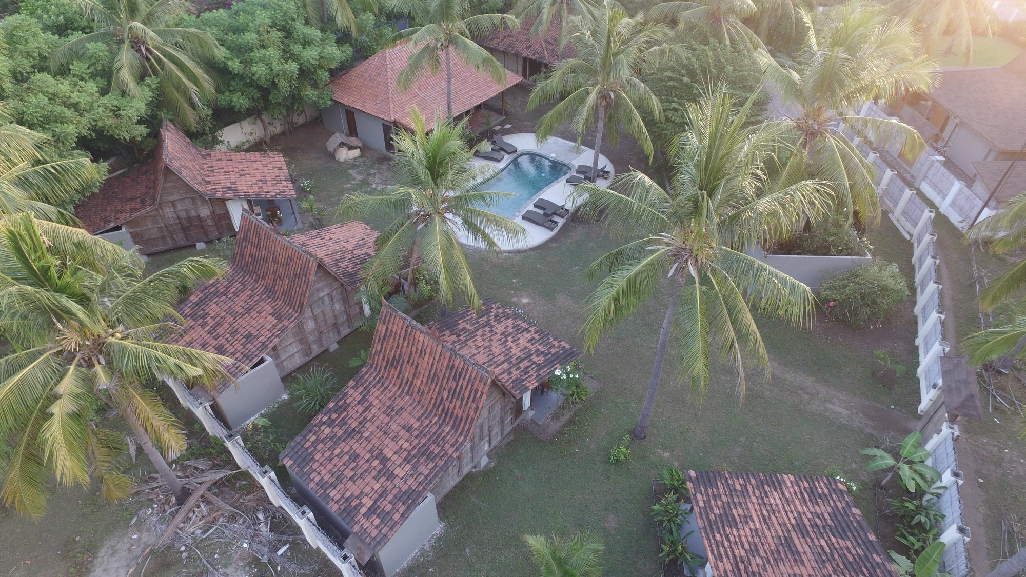Coconut Garden Resort Джили Трауанган Екстериор снимка